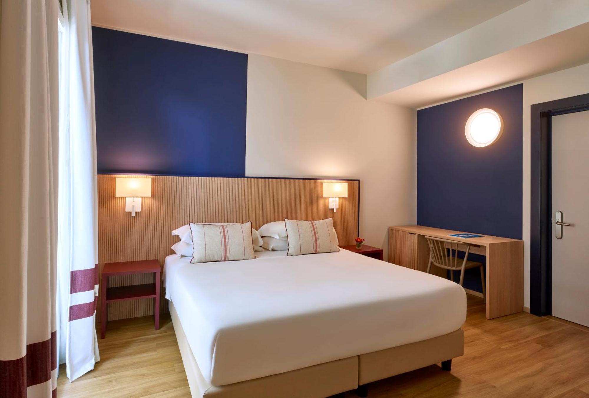 Serena Majestic Residence Montesilvano Marina Extérieur photo